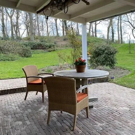 Casita Aan De Ijssel Holiday home *
